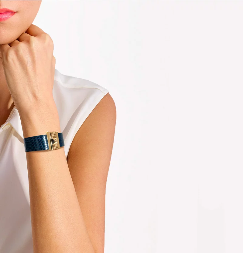 Bracelet femme en lézard bleu nuit, personnalisable.