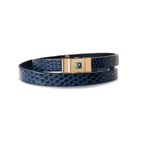 Bracelet double tour cuir femme en lézard bleu. Cabochon topaze blue london