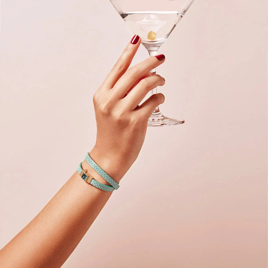 Bracelet double tour femme serpent d'eau bleu glace