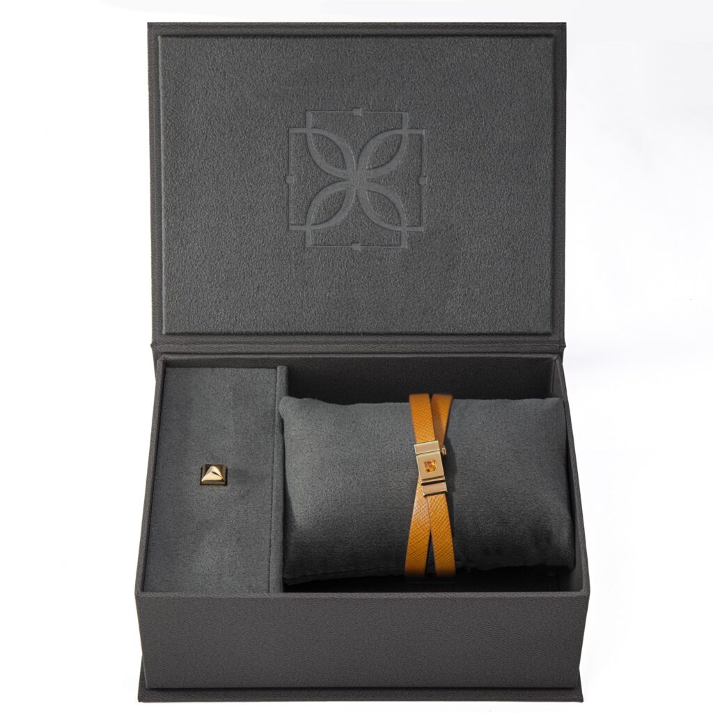 Coffret bracelet double tour en cuir rouge